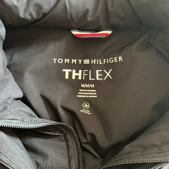 Tommy Hilfiger Hooded Puffer Coat - Picture 3 of 8